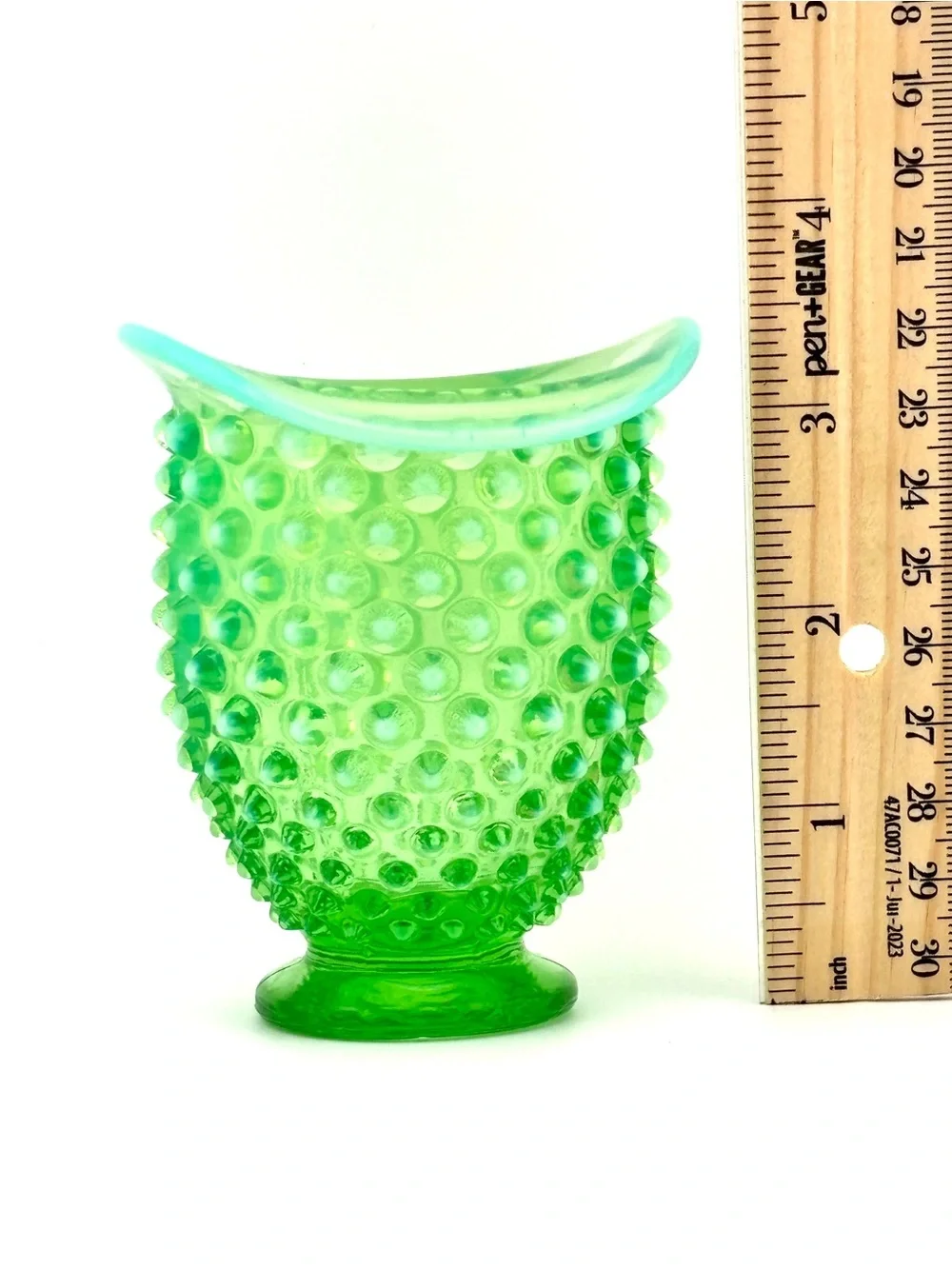 Vintage Fenton Green Opalescent Hobnail Uranium Glass Bud Vase